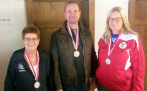 Sportpistole v.l.: Sieglinde Losch (2.), Jiri Trojak (1.), Elisabeth Ladinig (3.)