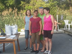 die gutgelaunte Schützengilde 2: Anna Prommegger, Maria Larcher, Andreas Noldin und Barbara Melmer